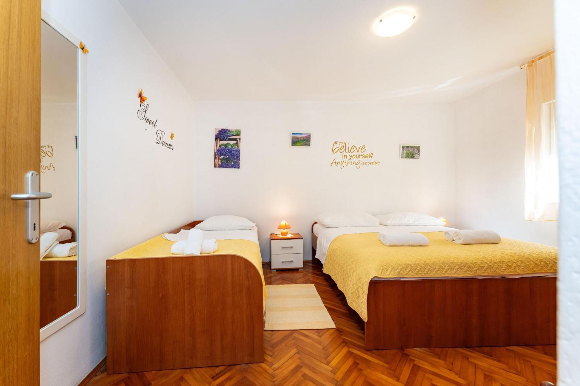 Apartments Nadica - Free Parking Nin Zewnętrze zdjęcie
